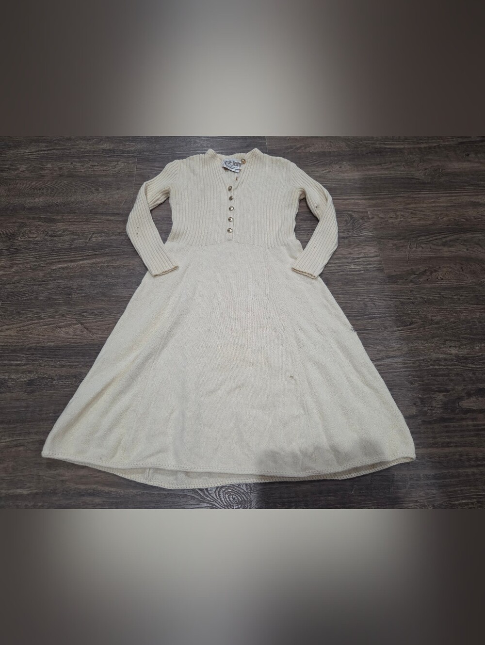 Vintage St John Rib-Knit Long Sleeve Cream Dress with Button Placket Many Flaws!